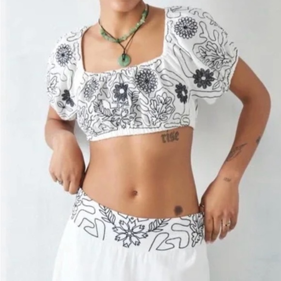 Free People Lotus Embroidered Puff Sleeve 2-Piece Maxi Dress size L White/Blk - Picture 5 of 15